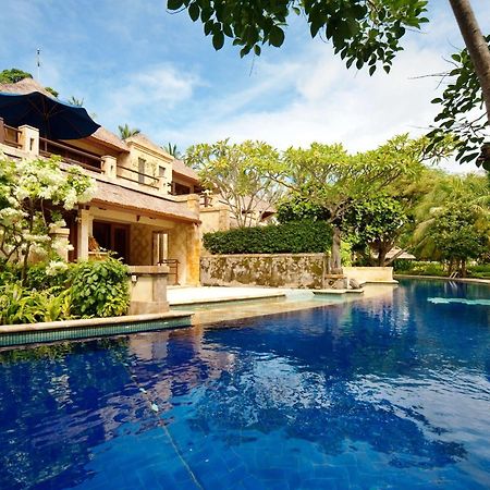 Pool Villa Merumatta Senggigi Buitenkant foto